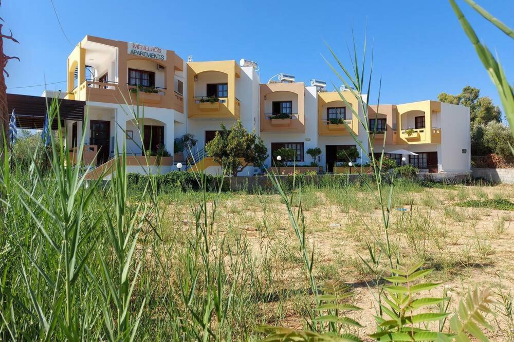 Menelaos Apartments Daratsos Ngoại thất bức ảnh