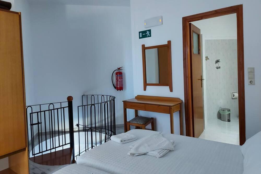 Menelaos Apartments Daratsos Ngoại thất bức ảnh