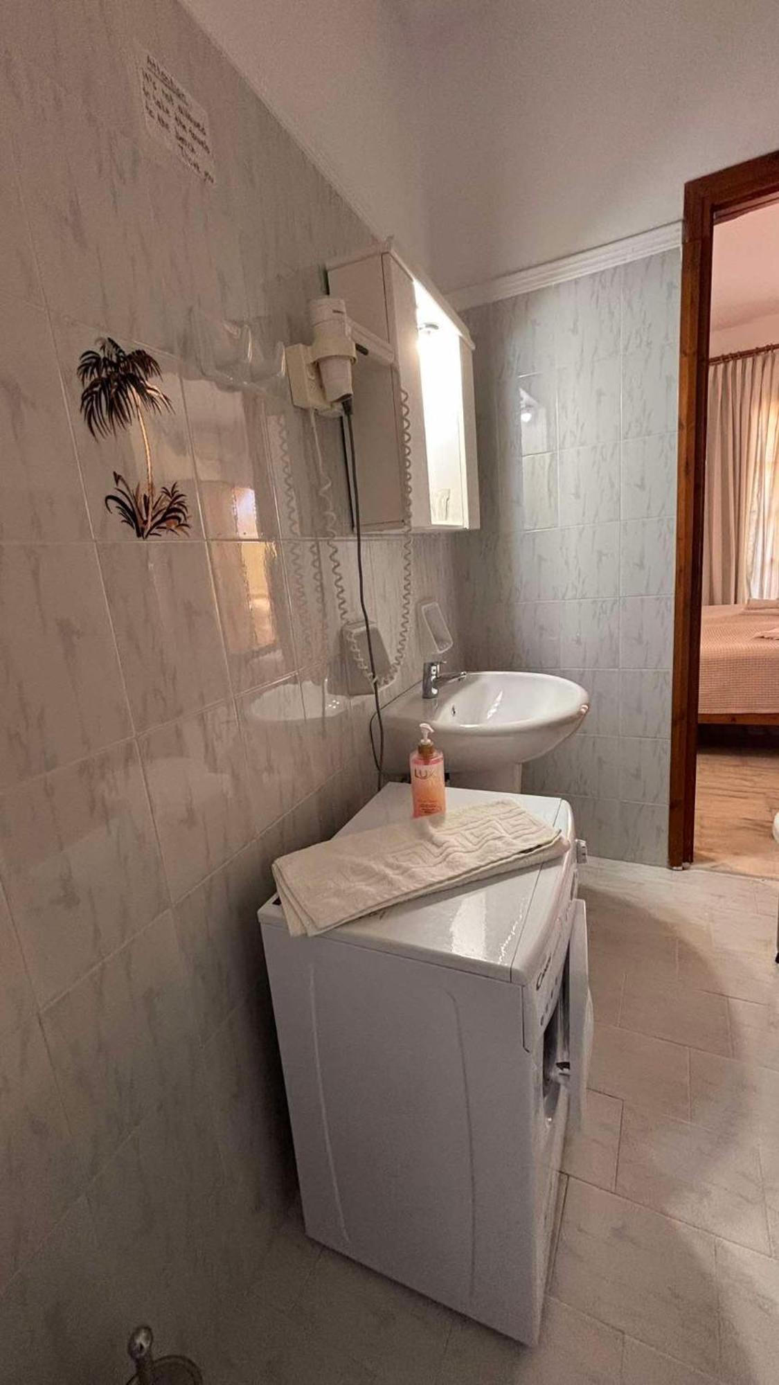 Menelaos Apartments Daratsos Ngoại thất bức ảnh